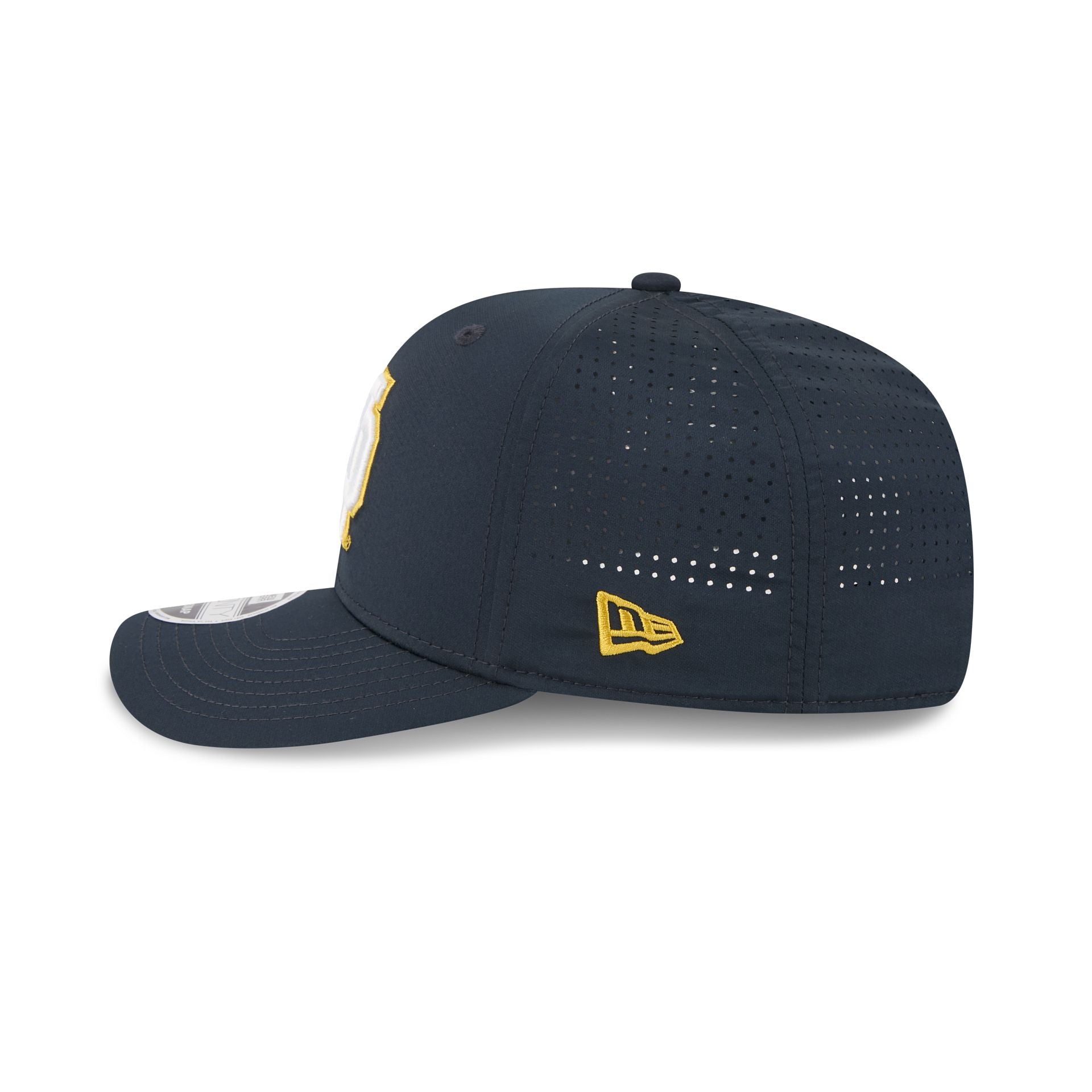 Notre Dame Fighting Irish Perform 9SEVENTY Stretch-Snap Hat