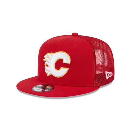 Calgary Flames Team Tag 9FIFTY Trucker Hat - New Era Cap