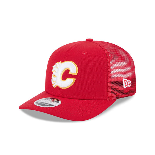 Calgary Flames Simple 9SEVENTY Trucker Hat - New Era Cap