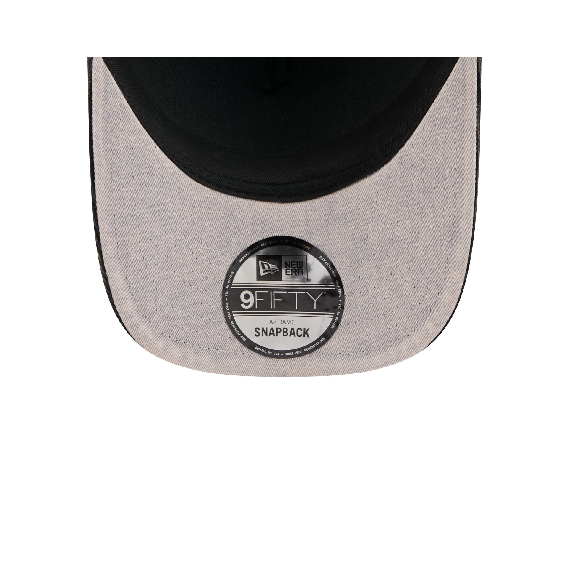 Boston Bruins Vintage Landscape 9FIFTY A-Frame Trucker Hat