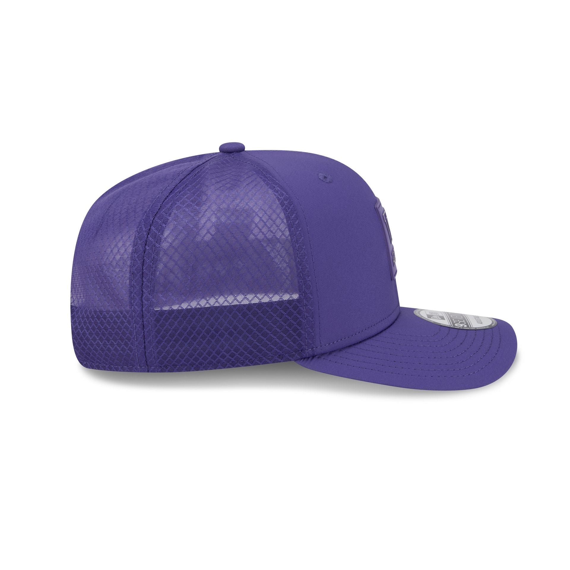 Washington Huskies Hot Weather 9SEVENTY Trucker Hat