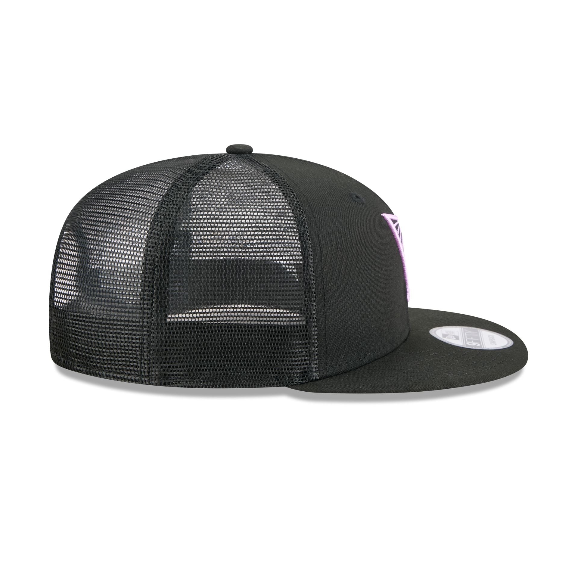 Golden State Valkyries Black 9FIFTY Trucker Hat