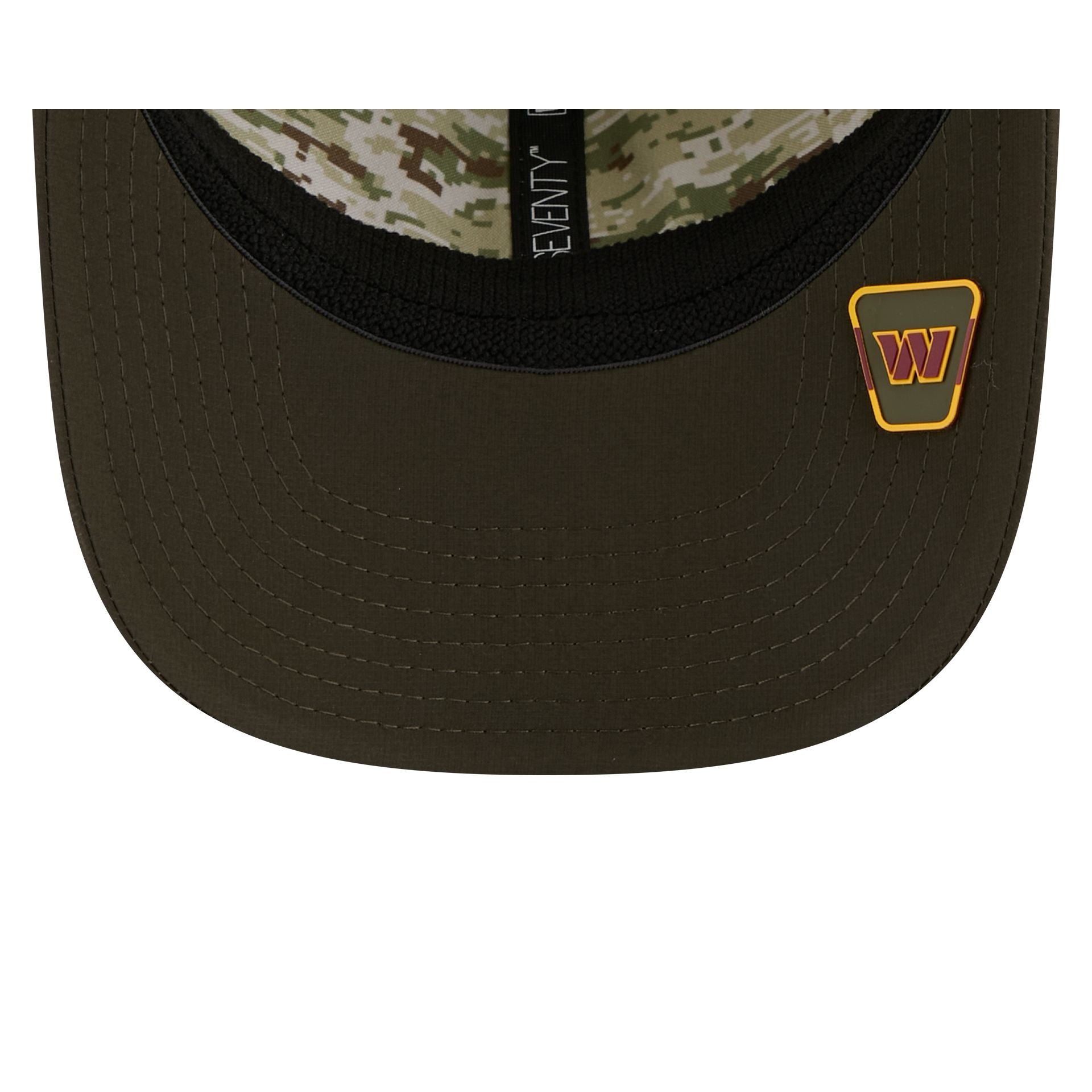 Washington Commanders 2025 Salute to Service 9SEVENTY Trucker Hat