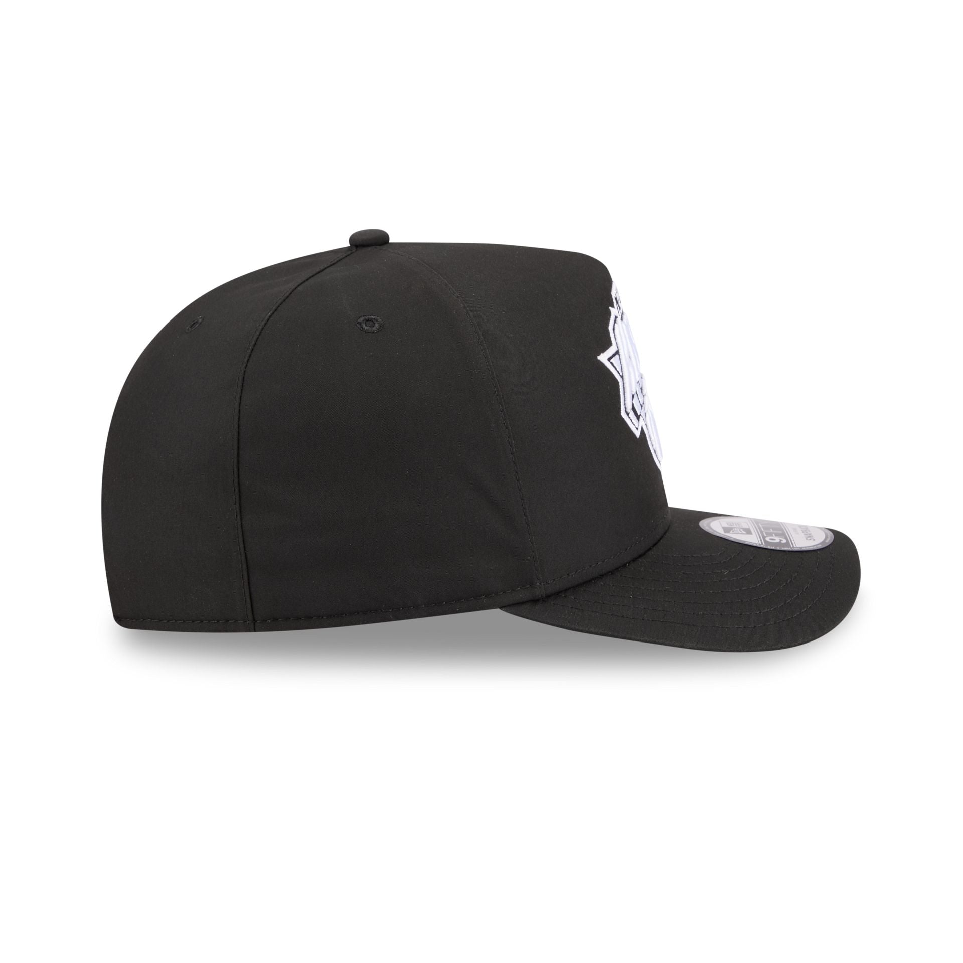 New York Knicks GORE-TEX Black 9FIFTY A-Frame Snapback Hat