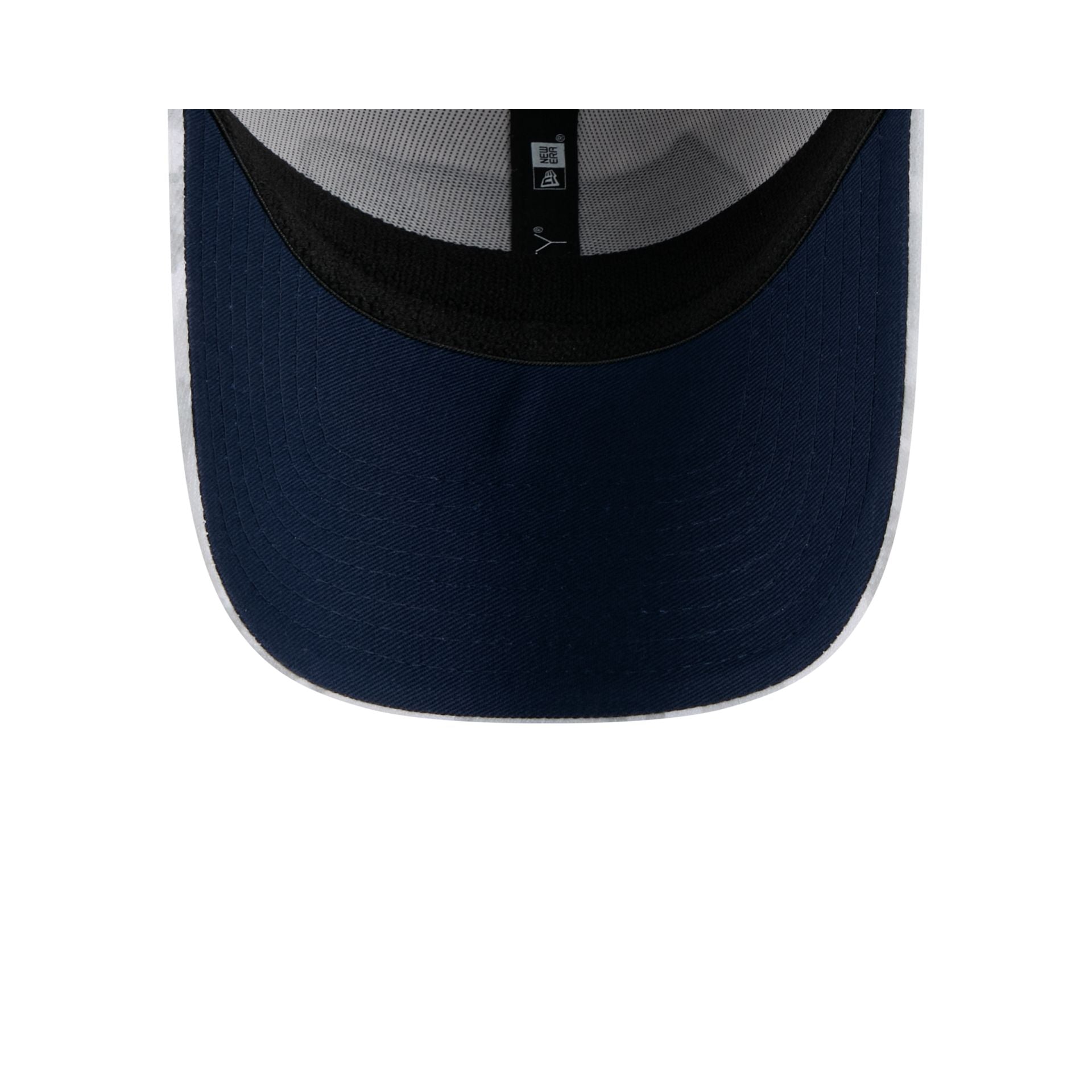 Seattle Seahawks 2025 Salute to Service Fan Gear 39THIRTY Stretch Fit Hat