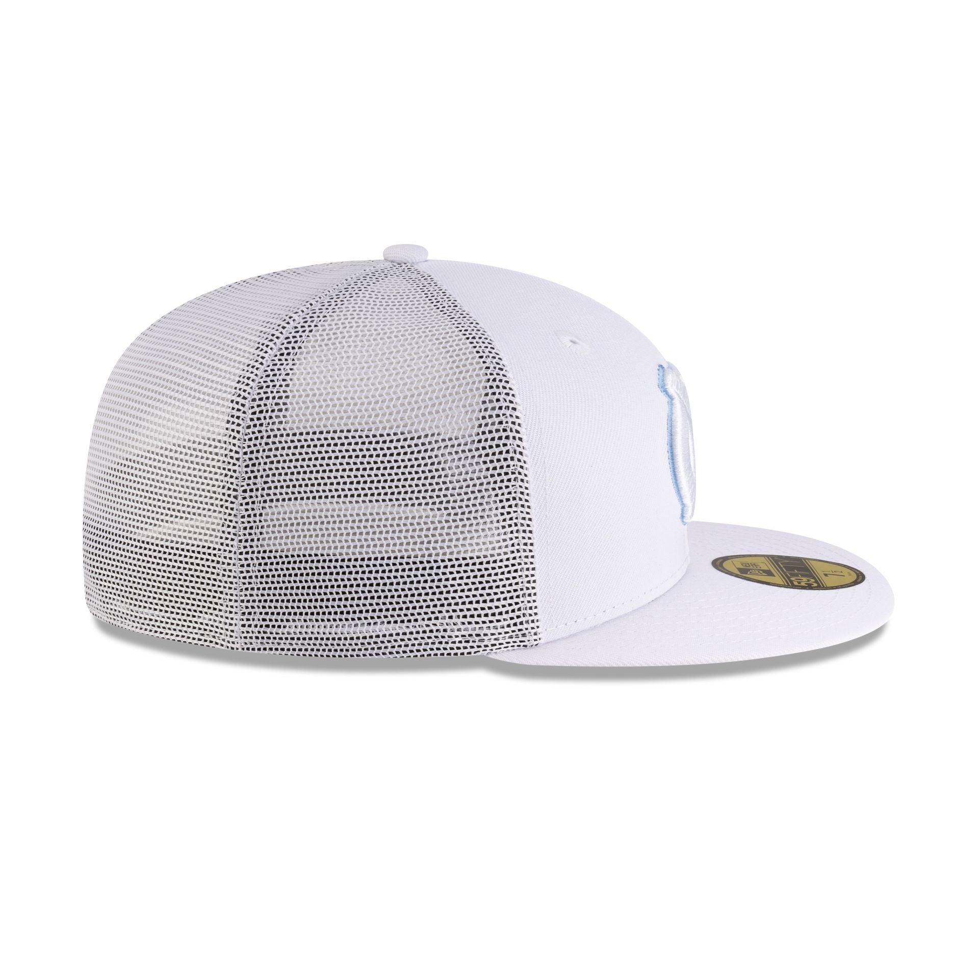North Carolina Tar Heels White 59FIFTY Fitted Trucker Hat